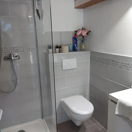 Joli Climatise * Sisco