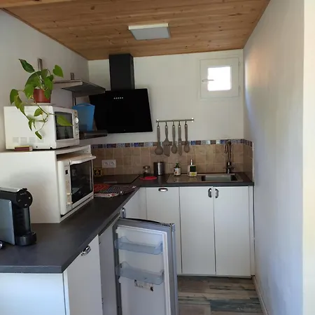 Holiday home Joli Climatise